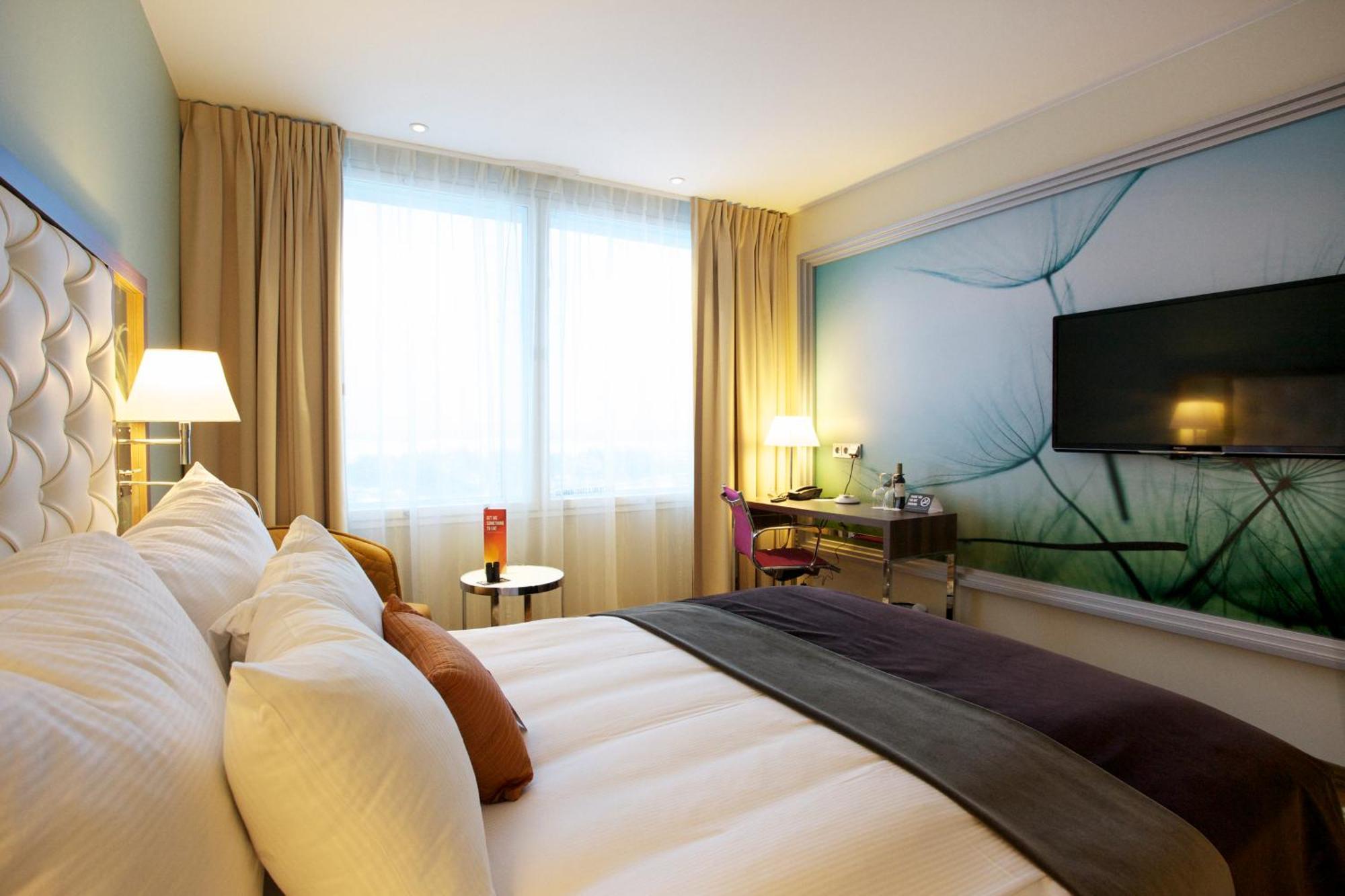 Hotell Clarion Airport Terminal 4*