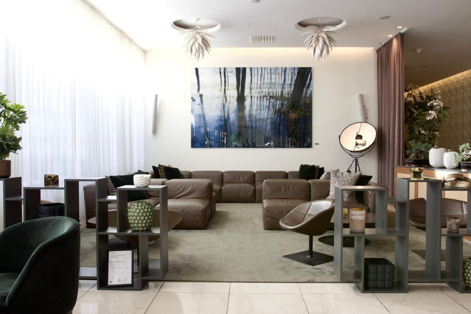 Clarion Airport Terminal Hotell 4*